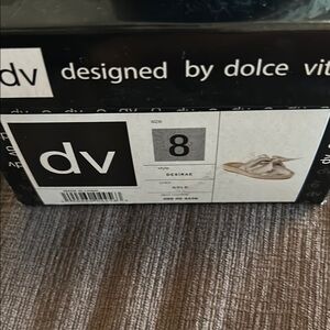 Dolce Vita Gold Sandals Chic and Versatile